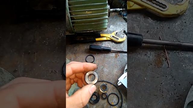 Ремонт Электронасоса Аракс (замена сальника) смотреть онлайн