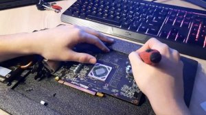 Видео как починит rx570 если фризит и происходят вылеты и чёрный экран. В домашних условиях