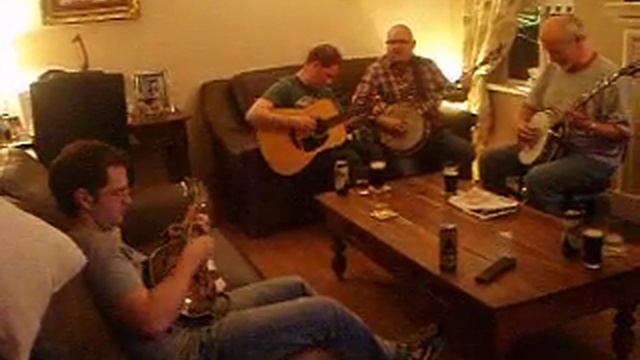 Music at Seans house in Lurgan, near Belfast смотреть онлайн