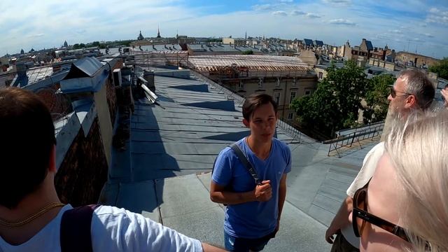 Прогулка по крышам Питера. А стоит ли оно того? смотреть онлайн