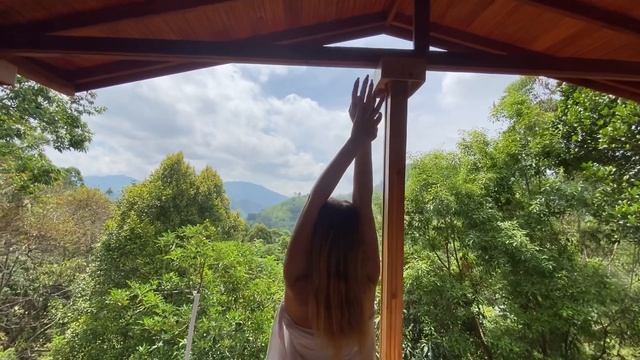 Нувара-Элия ❤️ Незабываемый вид на горы из номера? Элла, Шри-Ланка. И моё стихотворение о жизни ? смотреть онлайн