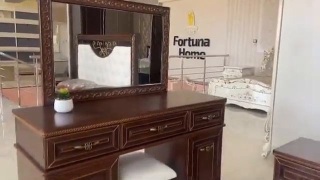 Спальня Рояль с 5 дверным шкафом Орех матовый Фортуна мебель. смотреть онлайн