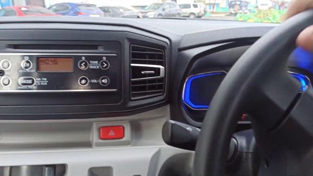 Daihatsu Mira ES новый кузов. Обзор. смотреть онлайн