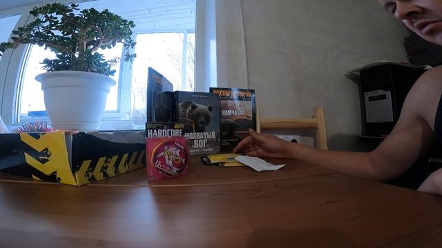 Распаковка посылки с плетённым шнуром и балансирами. Специально для Fmagazin. смотреть онлайн