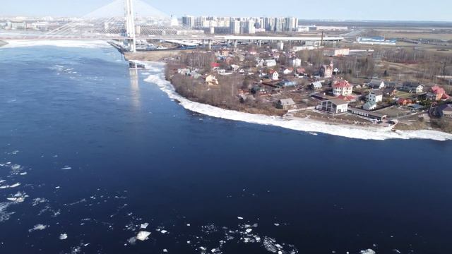 DJI 0023 ледоход на Неве смотреть онлайн