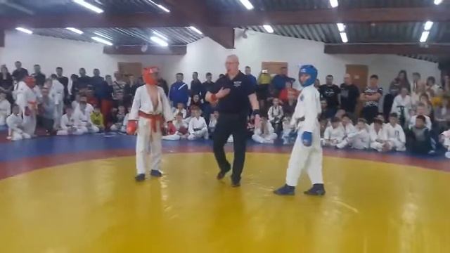 Универсальный бой смотреть онлайн