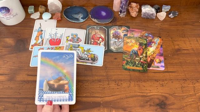 Pisces✨Who’s Watching You? You’ve left em all behind like it’s nothing… Got them watching like ? смотреть онлайн