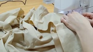 Как сшить простынь на резинке на овальную кроватку своими руками