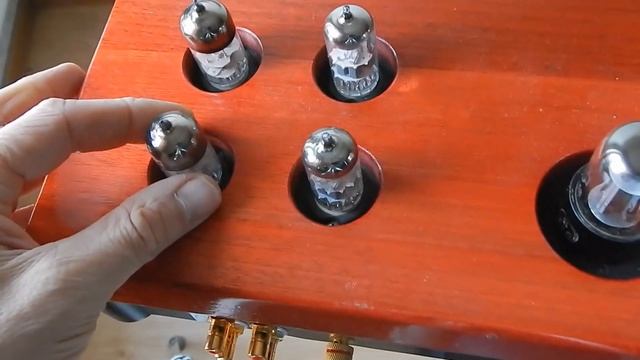 Почему Фонит Фонокорректор? смотреть онлайн