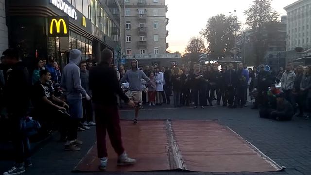 Киев-уличный брейк данс часть 2 смотреть онлайн