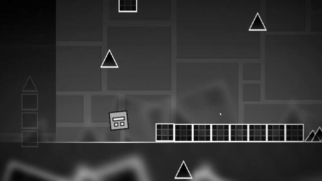 Я НАШЁЛ УТЕРЯННУЮ ВЕРСИЮ GEOMETRY DASH! (Geometry Dash.exe) смотреть онлайн