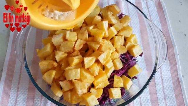 7 FARKLI LEZZETLİ SALATALI TARİFİ TEK VİDEODA смотреть онлайн