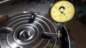 Поворотный столик HV-6. Замер биения.