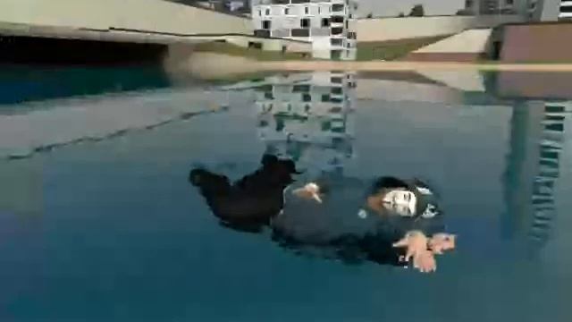 Убегаем от шлепи в Garrys mod (пиратка) смотреть онлайн