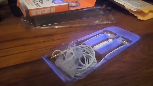 Самые топовые наушники из Китая смотреть онлайн