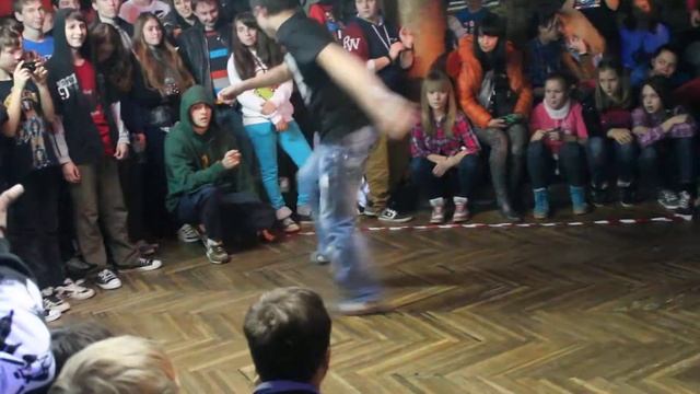 Kal'mar vs Kaban vs Tic-Tac (Главное не зазнаться) смотреть онлайн