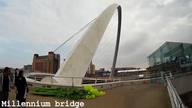 Newcastle Upon Tyne Walking City Tour смотреть онлайн