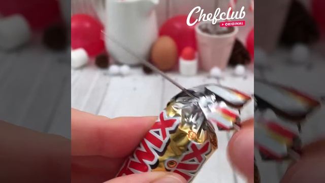 Holiday Baking ? Milk & Cookies ? Christmas Cookie Hacks? Holiday Ideas ❄️ Snowglobe Cake ☃️ смотреть онлайн