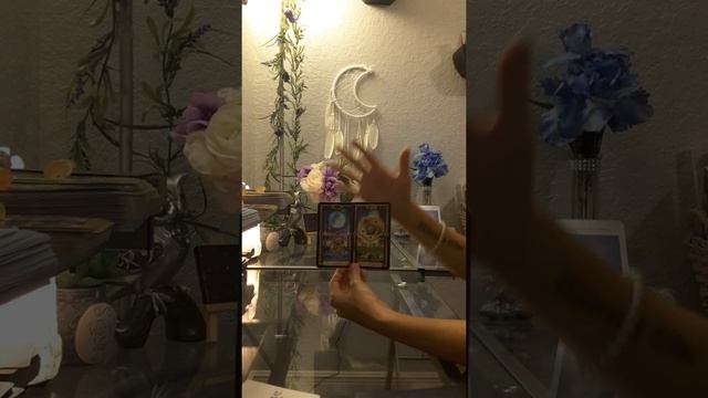 ? Get Answers To Your Questions! ? Yes, No, Who, Why & When? Pick a Card Tarot Reading смотреть онлайн