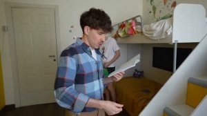 А4 - МЛАДШИЙ vs СТАРШИЙ БРАТ