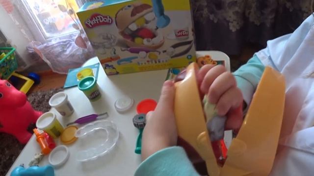 Распаковка Play-Doh Мистер зубастик с золотыми зубами смотреть онлайн