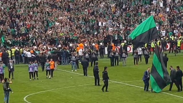 Batuhan karadeniz sahaya bayrağı dikti. смотреть онлайн