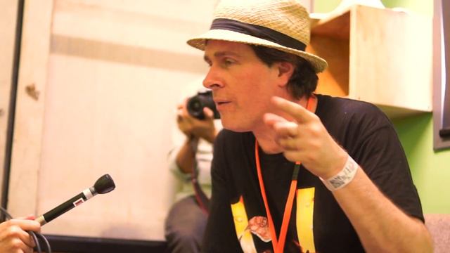 Ira Kaplan (Yo La Tengo) - Interview at Golden Plains 2014 (Live at 3RRR) смотреть онлайн