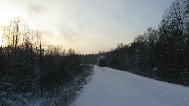Тепловоз ЧМЭ3-2576 с пригородным поездом №6703 Владимир - Тумская (Владимирская область) смотреть онлайн