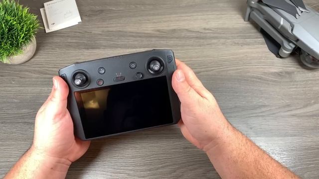 DJI Smart Controller | Overview and Thoughts смотреть онлайн