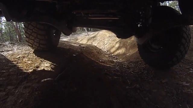 Toyota Landcruiser 79 series V8 modified suspension on 35 inch bf goodrich km3s to suit fox shocks смотреть онлайн