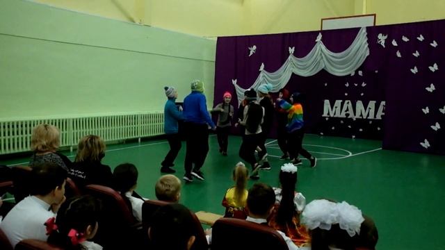 Танец "НА СТИЛЕ!" (ученики Усть-Югана) смотреть онлайн