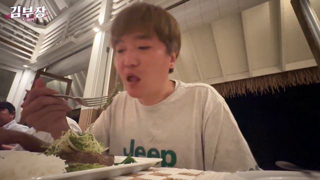 몰디브 재방문 1위 최고의 스테디셀러 코코아 아일랜드를 찾는 이유를 알아보자 смотреть онлайн