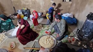 Winter Harmony: The Everyday Life of a Nomadic Family in Nature