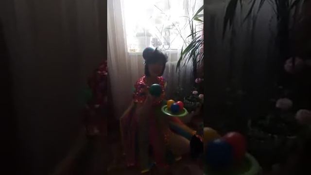 В гостях у Ириски смотреть онлайн