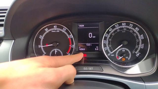 *SOLD* Skoda Fabia 1.0 TSI Colour Edition 5dr смотреть онлайн