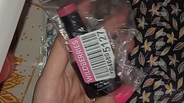 Распаковка товаров для маникюра с Wildberries смотреть онлайн