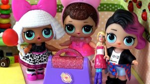 Живые куклы лол сюрприз поссорились из-за игры. Мультик истории игрушек LOL dolls и детский сад