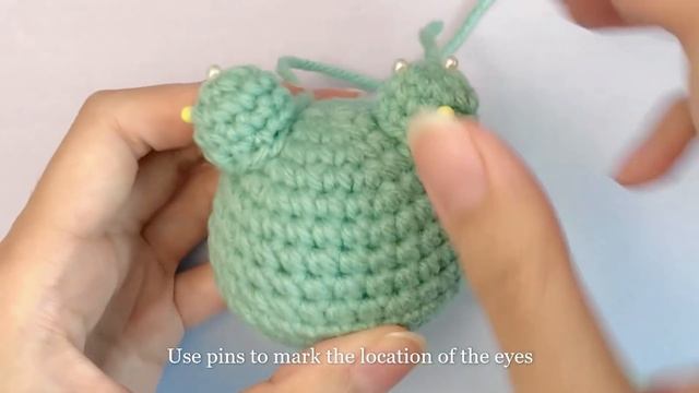 Beginner Tutorial: How to Crochet an Amigurumi Frog смотреть онлайн