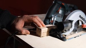 Распиловочный стол из ЦИРКУЛЯРКИ своими руками!