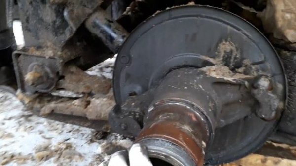 Ось САФ (SAF) плюсы и минусы? ( небольшой обзор оси SAF полуприцеп Рейнджерс)