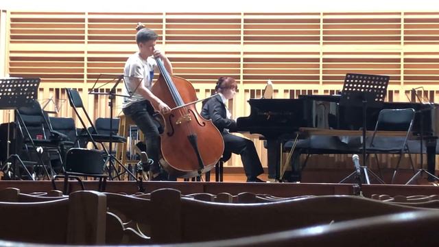 Anton Zalovkin | Rimski-Korsakov | Flight of the Bumblebee | Double bass смотреть онлайн