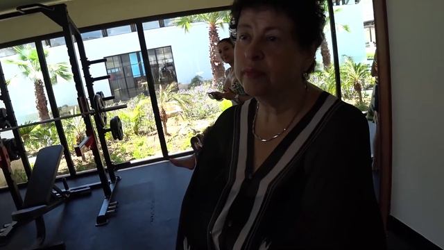 14 лет в Доминикане - Александр Карпецкий переехал из Москвы в 18 лет смотреть онлайн