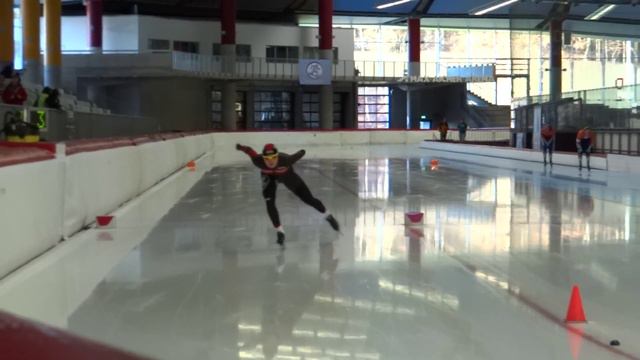 Saskia Alusalu 2:06.80 1500m, 300m split - 23.11.12 смотреть онлайн