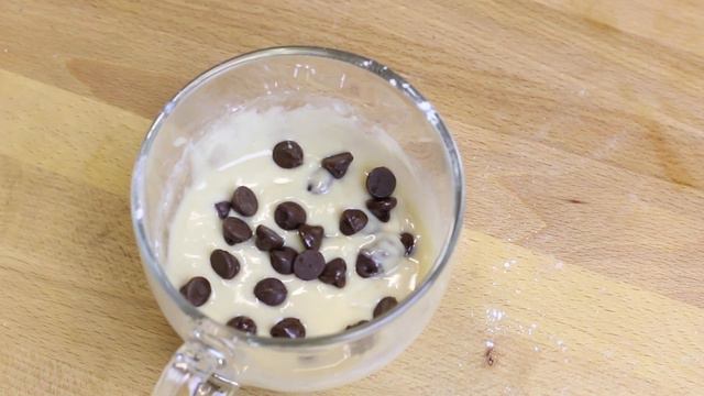 CHOCOLATE CHIP MUG CAKE RECIPE смотреть онлайн