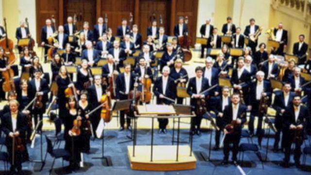Royal Philharmonic Orchestra - your song смотреть онлайн