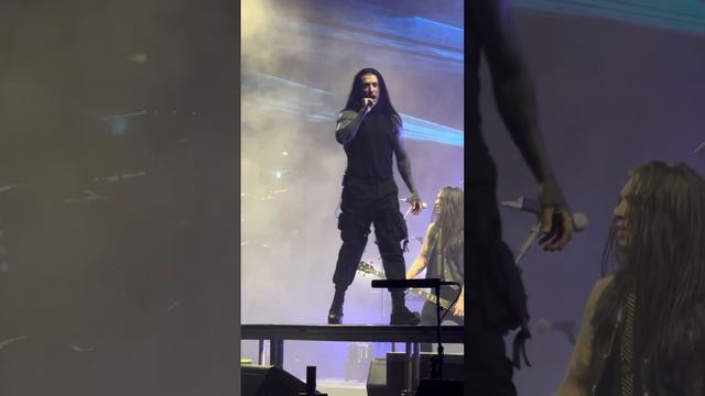 Falling in Reverse - Popular Monster (Live) Nashville, TN February 17th 2024 смотреть онлайн