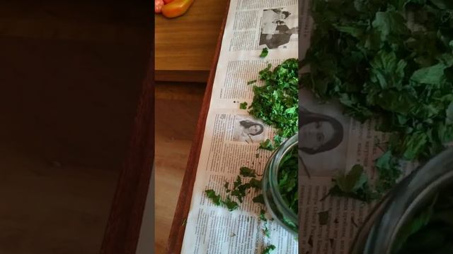 ДЕРЕВЕНСКИЕ ЗАГОТОВОЧКИ НА ЗИМУ смотреть онлайн