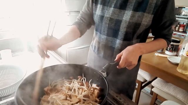 「厚揚げと野菜の豆板醤いため」　温まるし食欲でるよ！ смотреть онлайн