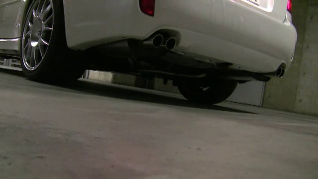 Subaru STI S402 exhaust sound (Normal) смотреть онлайн