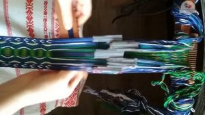 Ткачество широкого пояса на дощечках